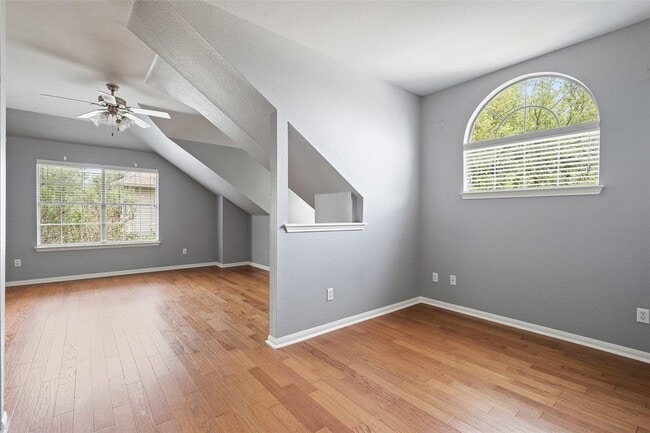 Building Photo - 908 Golden Palomino Ct