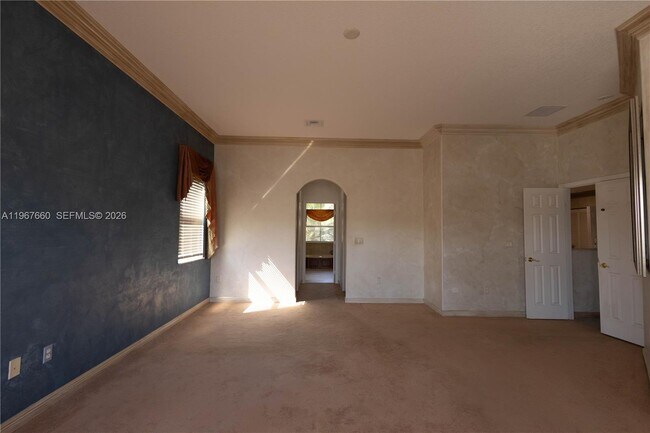 Building Photo - 5331 SW 159th Ave