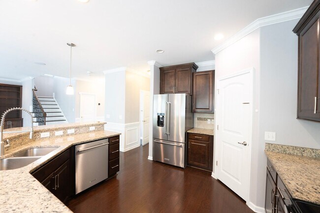 Building Photo - Coming Available!