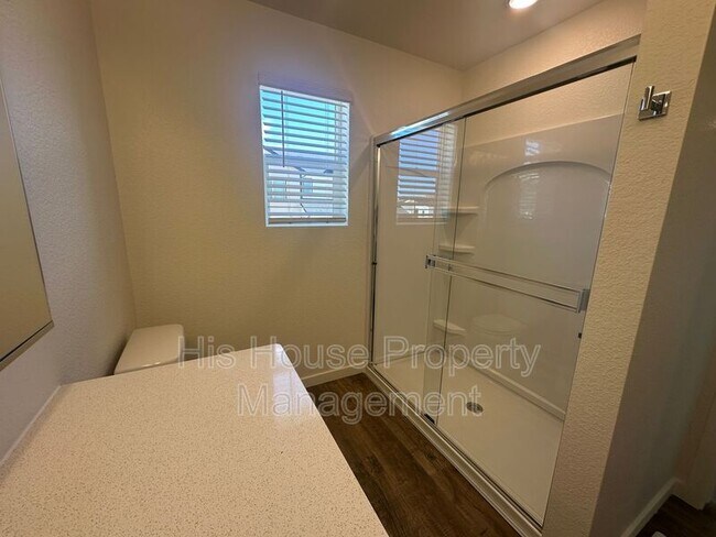 Building Photo - 3900 Pinnacles Ct