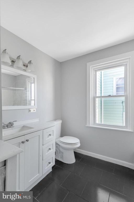 Building Photo - 4056 Ellendale Rd