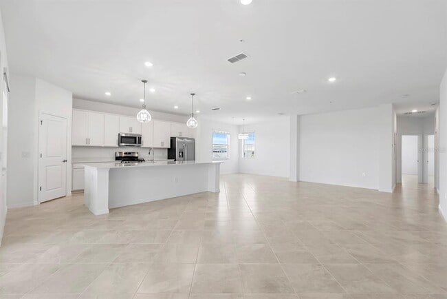 Building Photo - 15182 Bluffton Ln