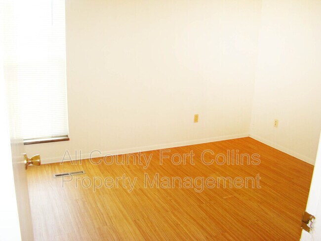 Building Photo - 1730 Pecan St