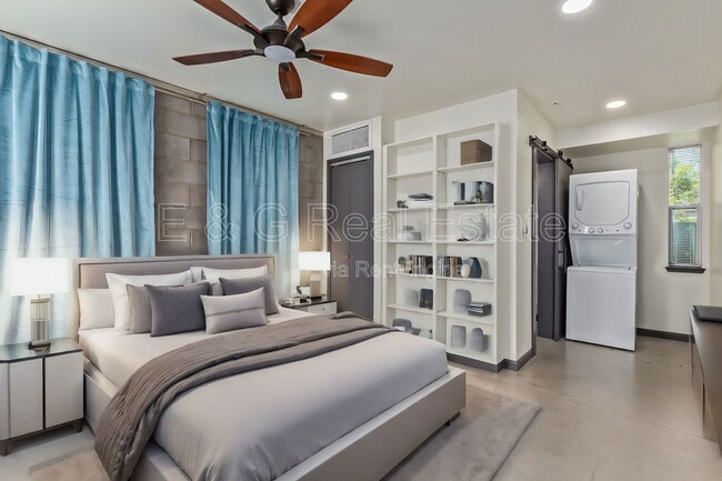 Building Photo - 129 N 11th Ave