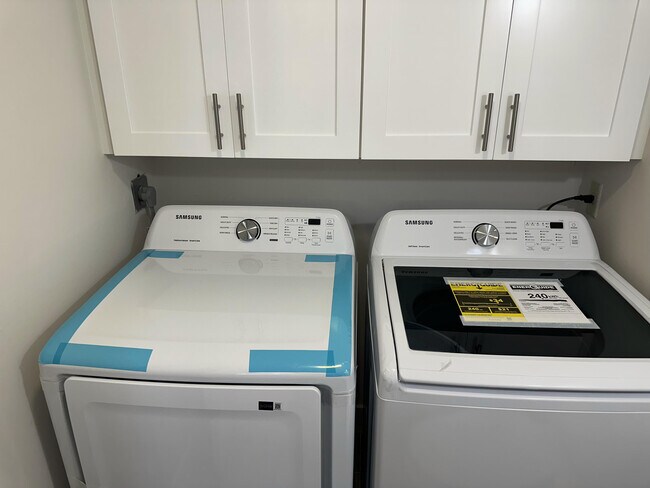 Building Photo - 7307 73rd Way