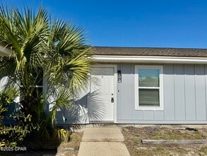 Building Photo - 1501 Chestnut Ave