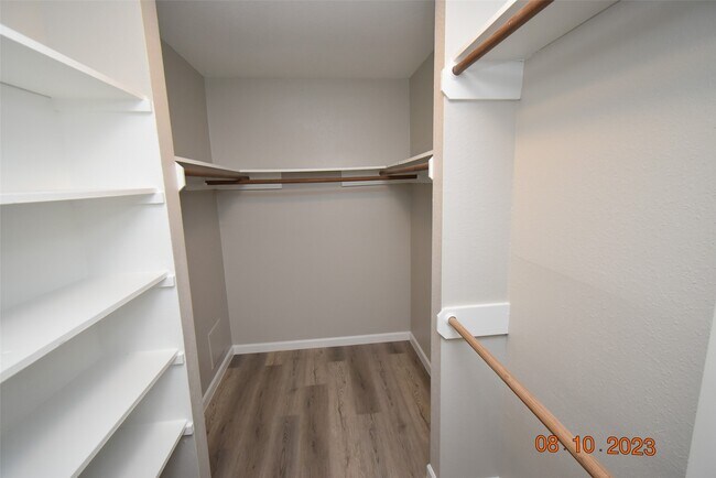 Building Photo - 16702 Sheet Bend Way