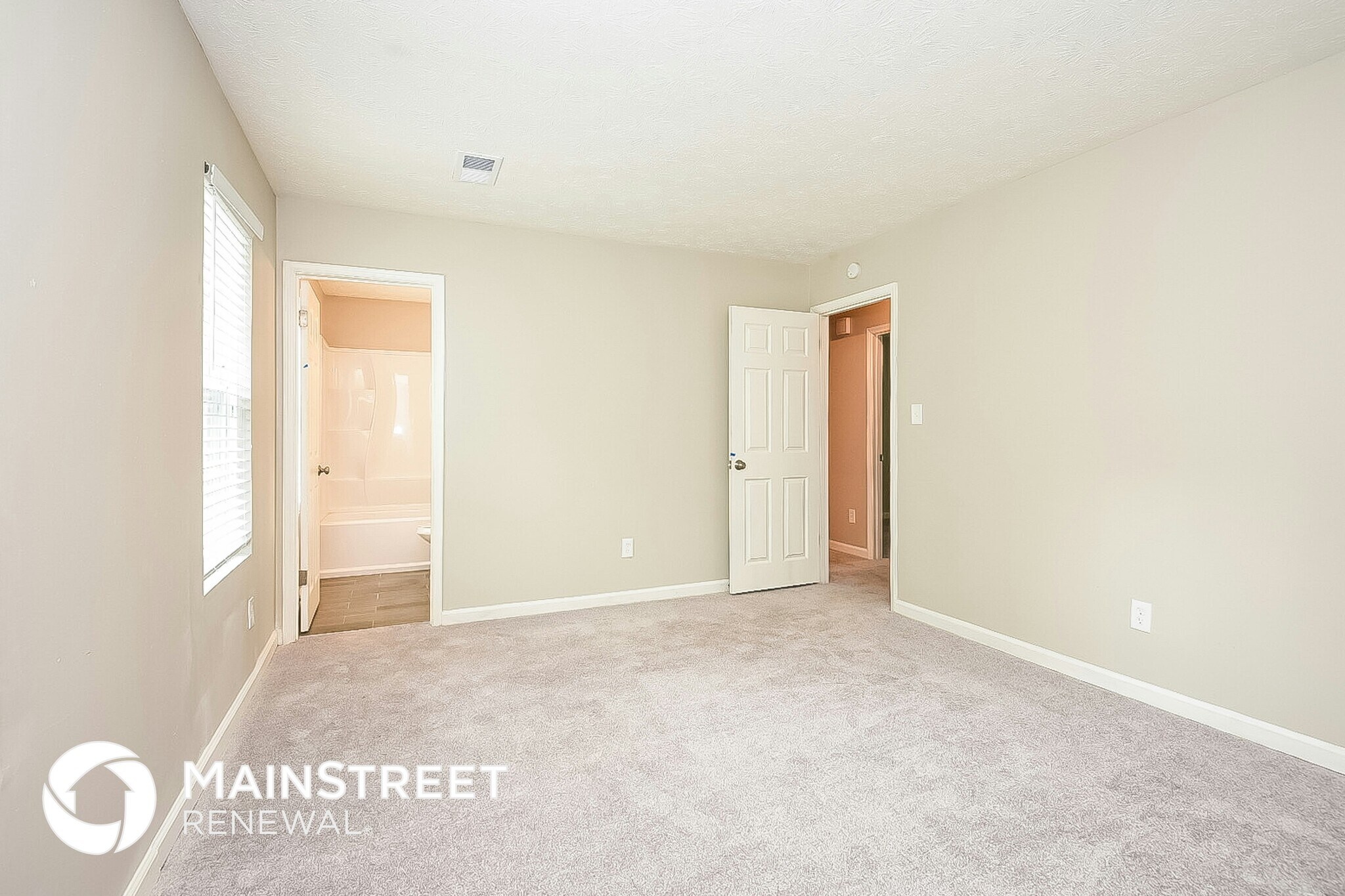 Building Photo - 3935 Wood Path Dr