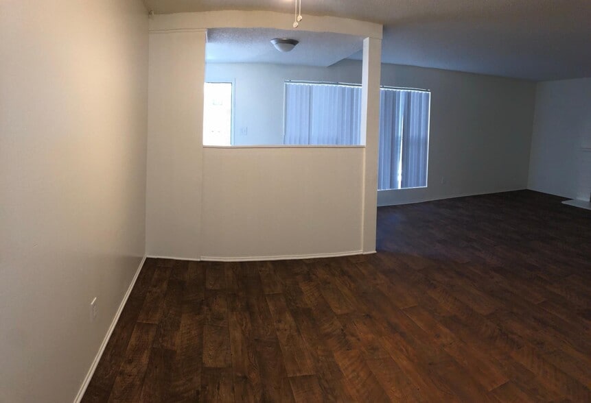Building Photo - 1716 Nisson Rd