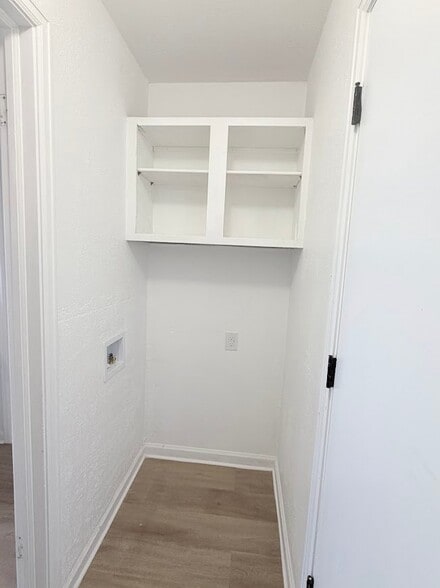 Building Photo - 9802 E Boston Cir