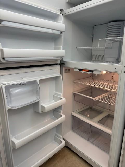 Building Photo - 2425 NE 135th St