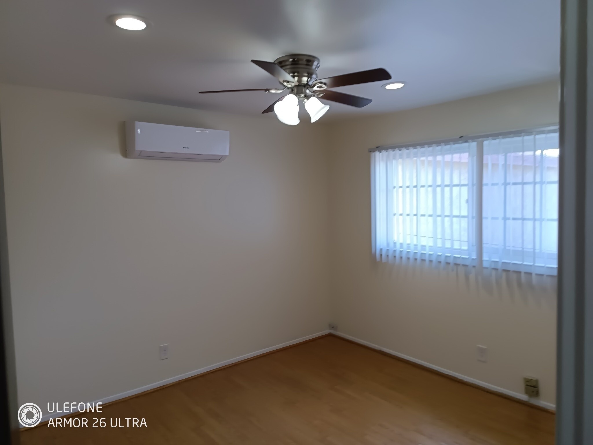 Building Photo - 4256 Walnut St