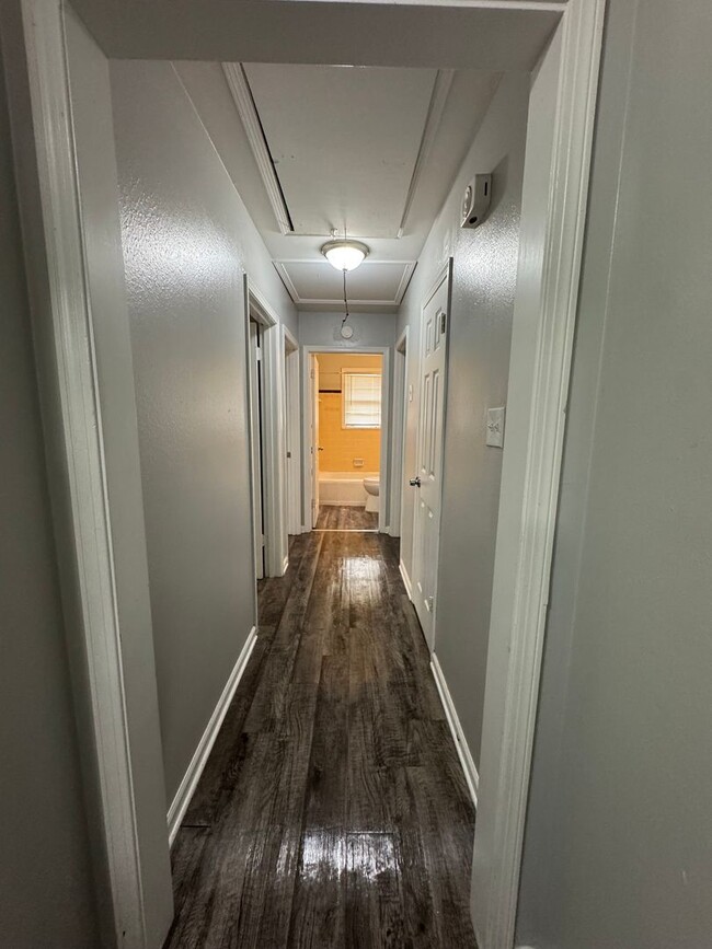 Building Photo - Very Nice Newly Rehabbed Home in Frayser -...