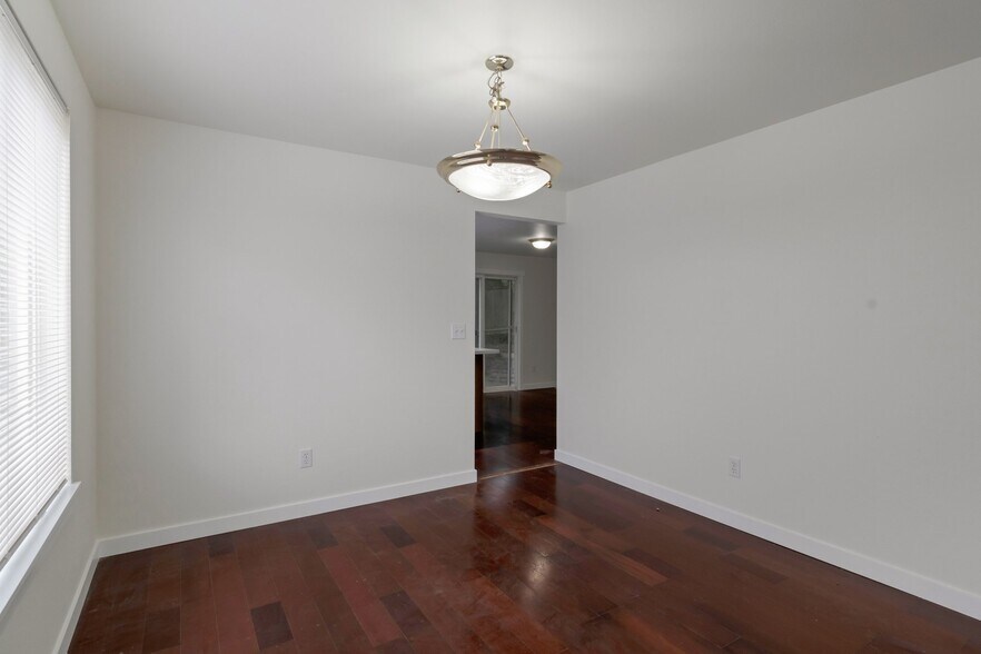 Building Photo - 13018 SE 264th Pl
