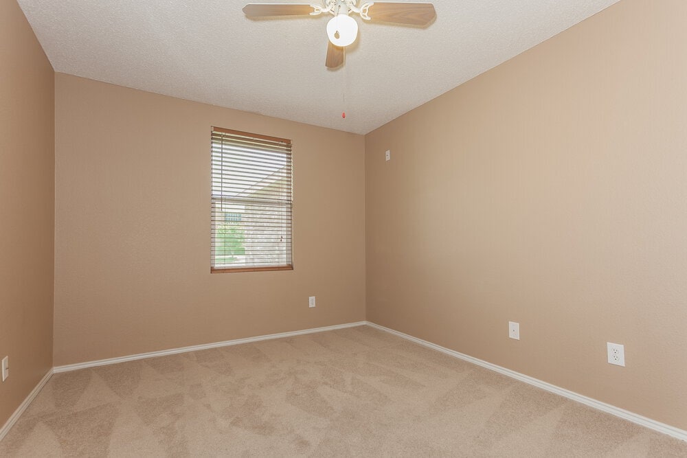 Building Photo - 2128 Panorama Ln