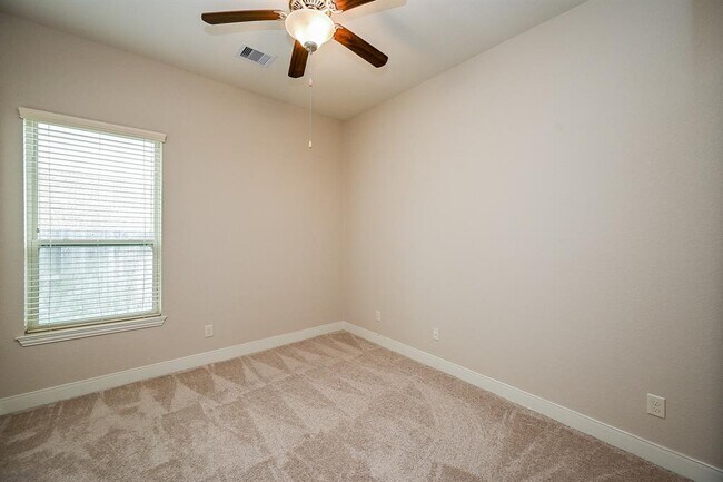 Building Photo - 20107 Parker Bend Ln