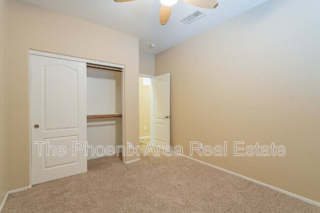 Building Photo - 2287 W Periwinkle Way