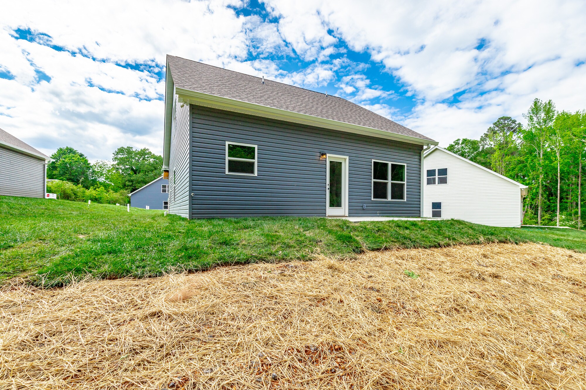 Building Photo - 4654 Heiskell Dr