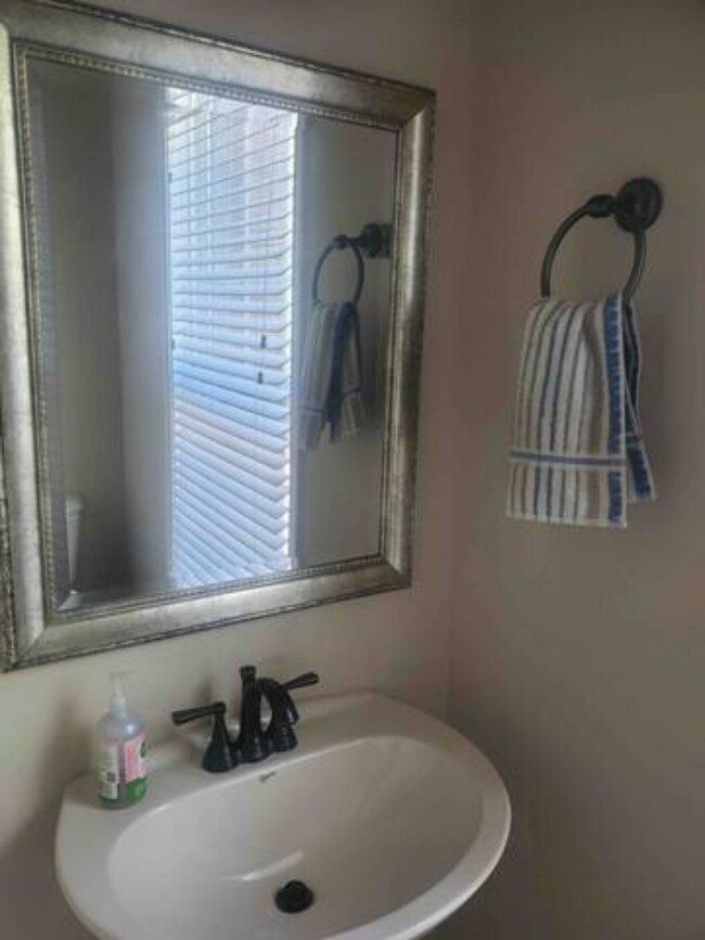 Building Photo - 1893 Appaloosa Run Trl