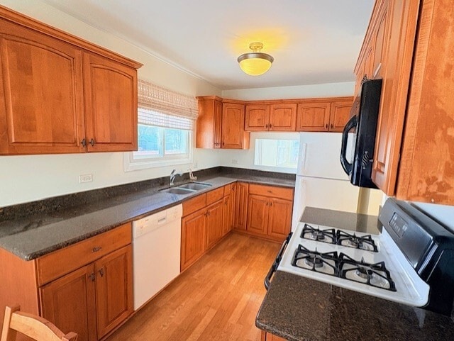 Building Photo - 1880 Paddington Ave