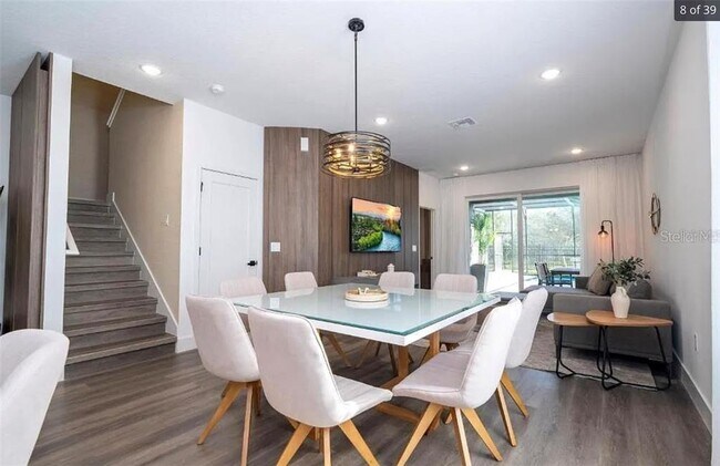 Building Photo - 9120 Boracay Ct