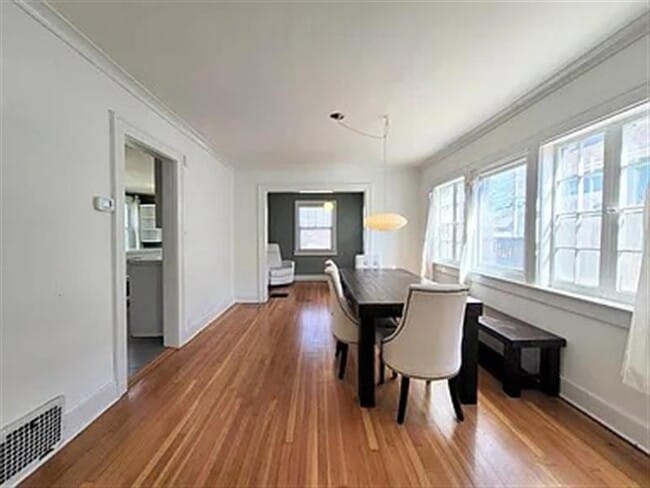 Building Photo - Kansas City sweet Homes