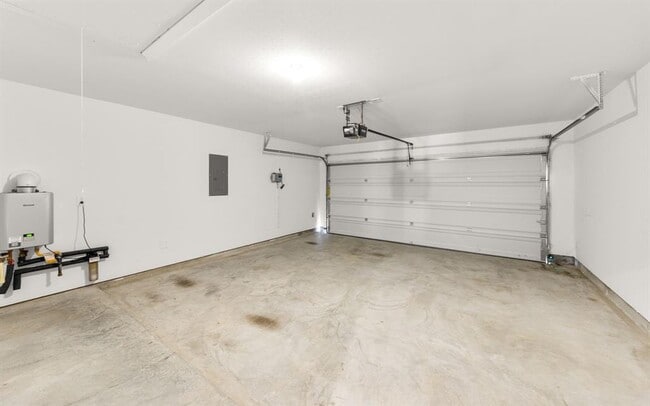 Building Photo - 4918 Pne Hvn Ln