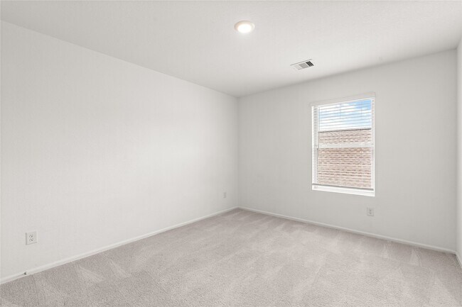 Building Photo - 1938 Foxtail Crk Ct