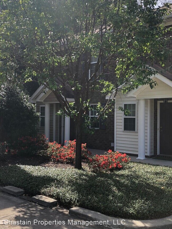 Building Photo - 2 br, 2.5 bath Apartment - 3714 Willis Rd.