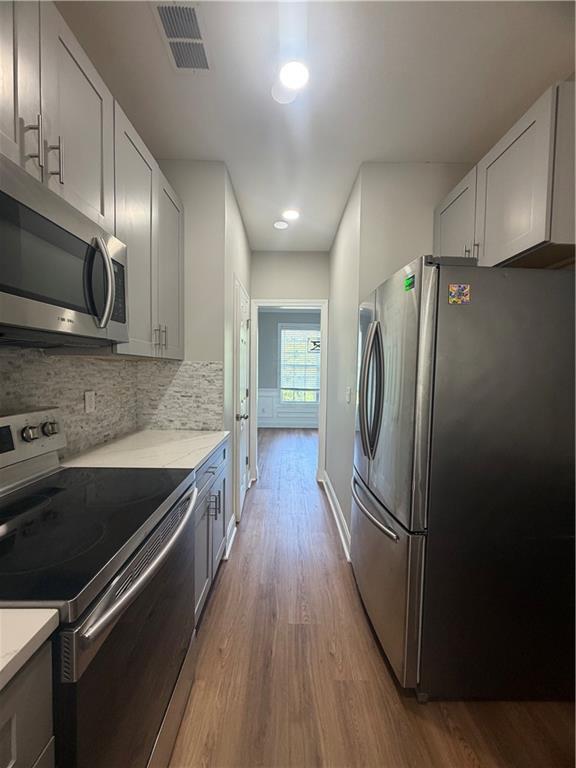 Building Photo - 6035 Bayrose Cir