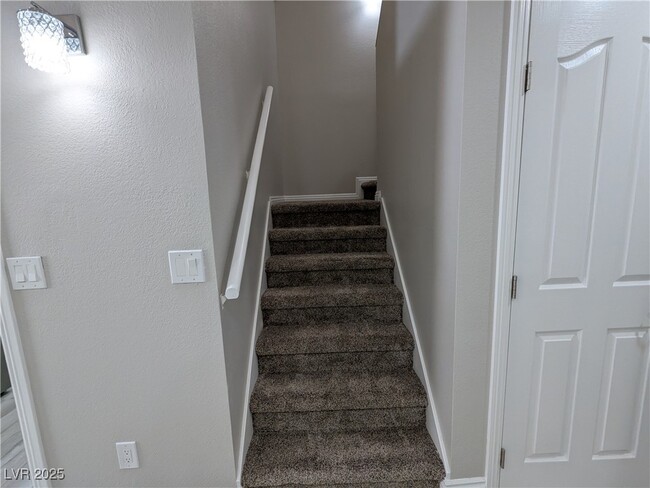 Building Photo - 7049 Magic Moment Ln