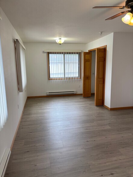 Building Photo - 3634 Calvert Rd