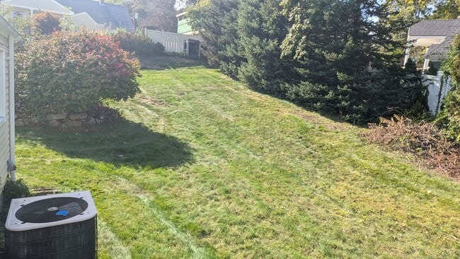 Building Photo - ***Please Respond Directly to the Online Listing, Calls May Not Be Returned***