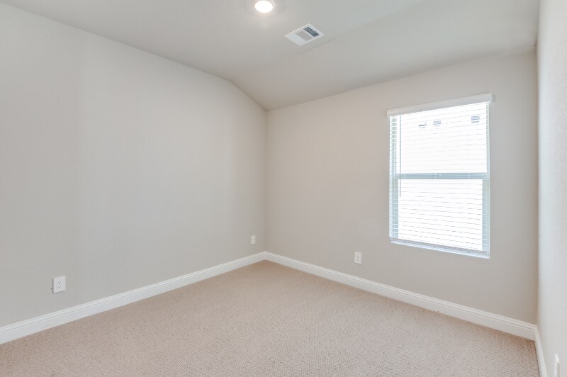 Building Photo - 611 Jack St