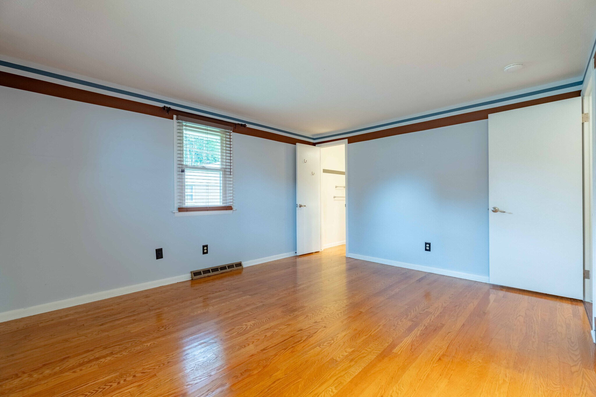 Building Photo - 2343 38th St NW