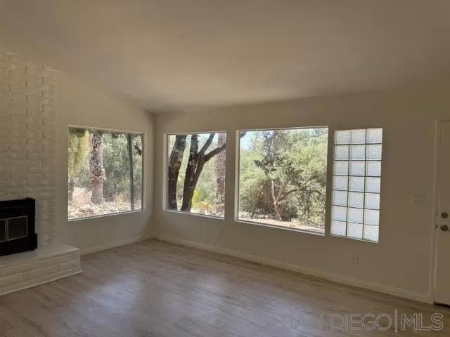 Building Photo - 15077 Adams Dr