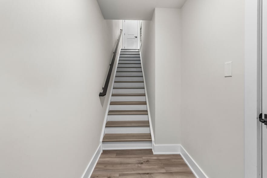 Stairs from front door. - 1011 Kokomo Ln