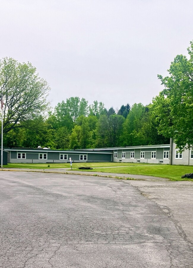 Building Photo - Festival Gardens