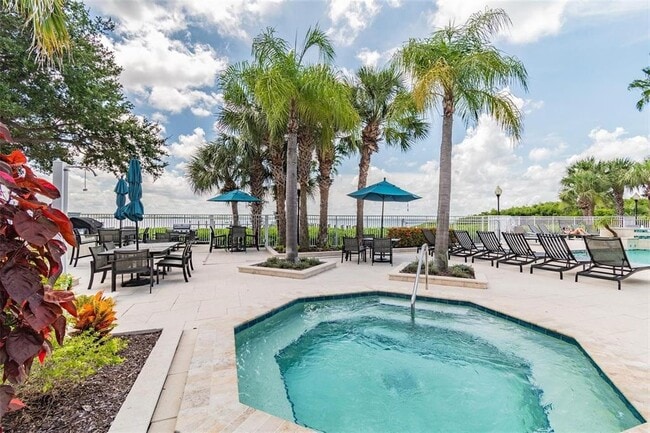 Building Photo - 4304 Bay Club Cir
