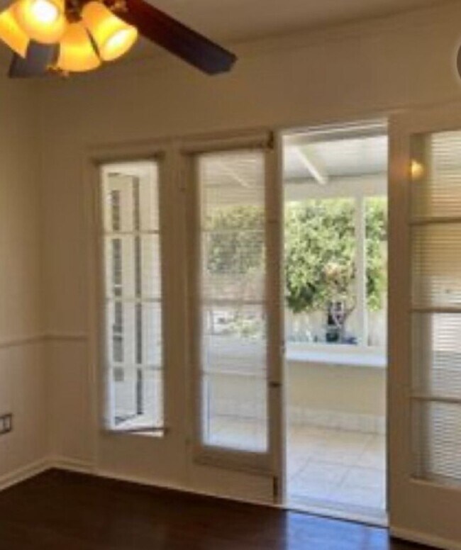 Building Photo - 1171 Huntington Dr
