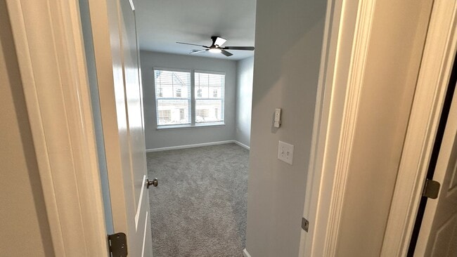 Building Photo - 236 Santorini Wy