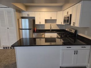 Building Photo - 34711 Jefferson Ave