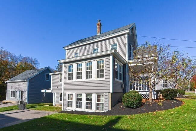 Building Photo - 83 Union St