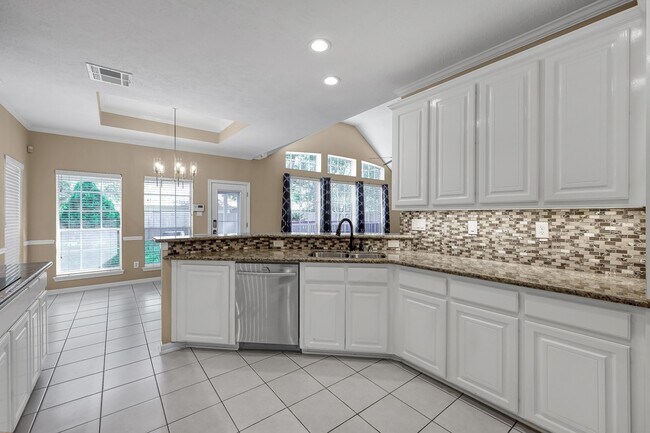 Building Photo - 30118 Bashaw Dr