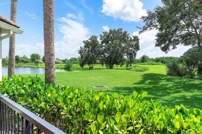 Building Photo - 2584 Muirfield Ct