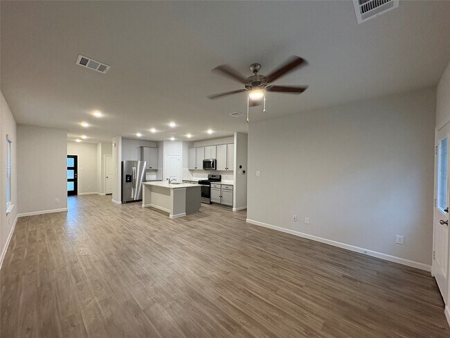 Building Photo - 56 Valiant Ridge Trail