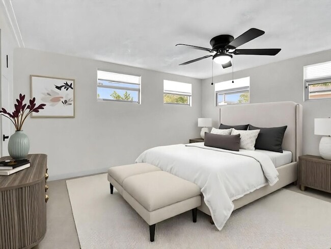 Building Photo - 6661 Meade St