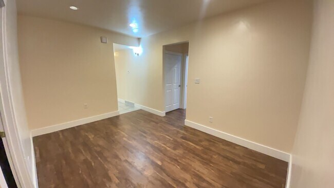 Building Photo - TFH 541 East