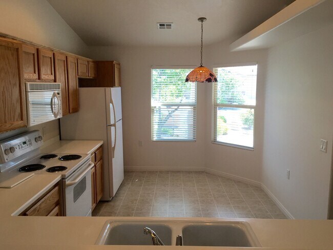 Building Photo - 4472 Peaceful River Dr