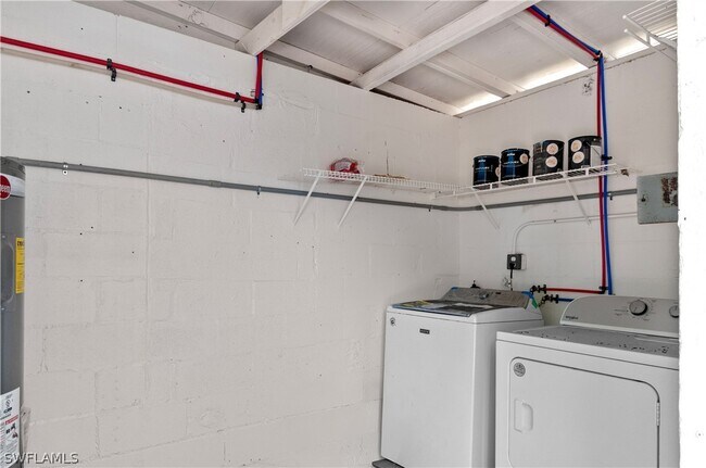 Building Photo - 2685 Van Buren Ave